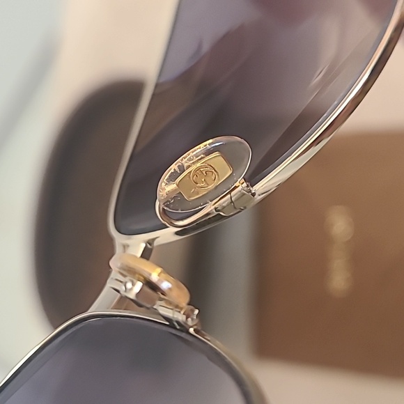 Gucci Woman Sunglasses Cat-eye Gradient - Picture 4 of 6